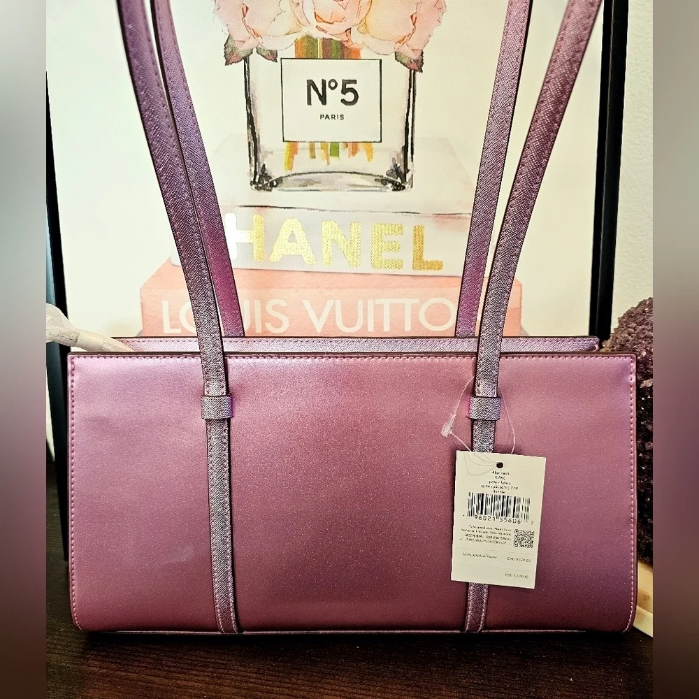 Kate Spade Kenzie Shoulder Bag.
